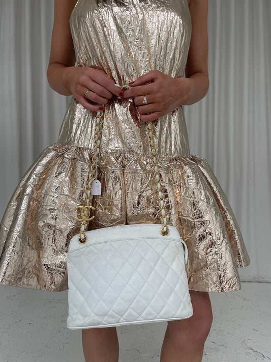 Vintage quilted leather Chanel shoulder bag