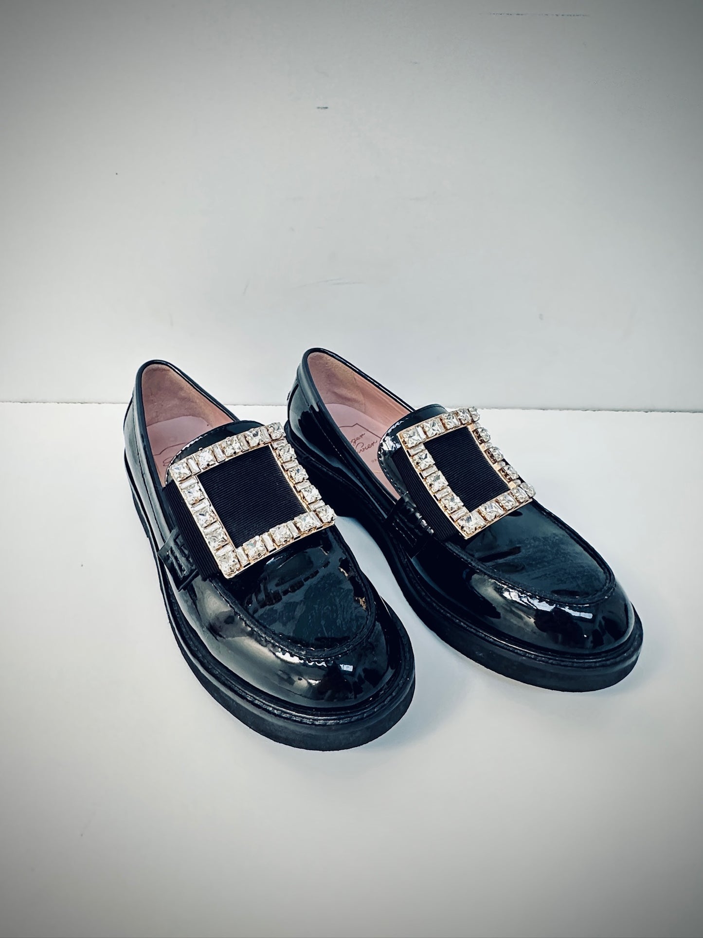 Roger Vivier ‘Viv Ranger patent black loafers 38