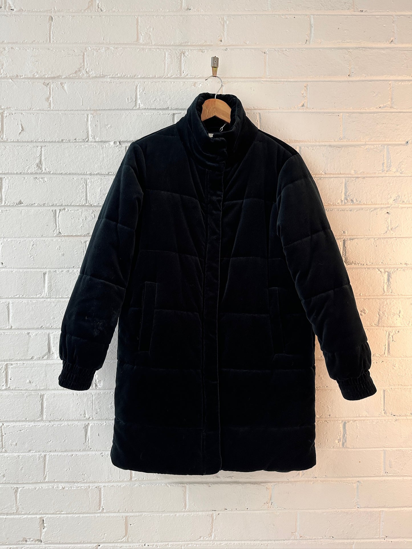 Second Female coat dark green velvet puffer coat M
