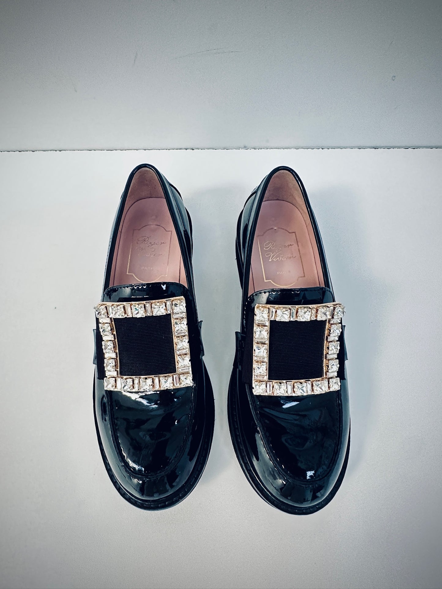 Roger Vivier ‘Viv Ranger patent black loafers 38