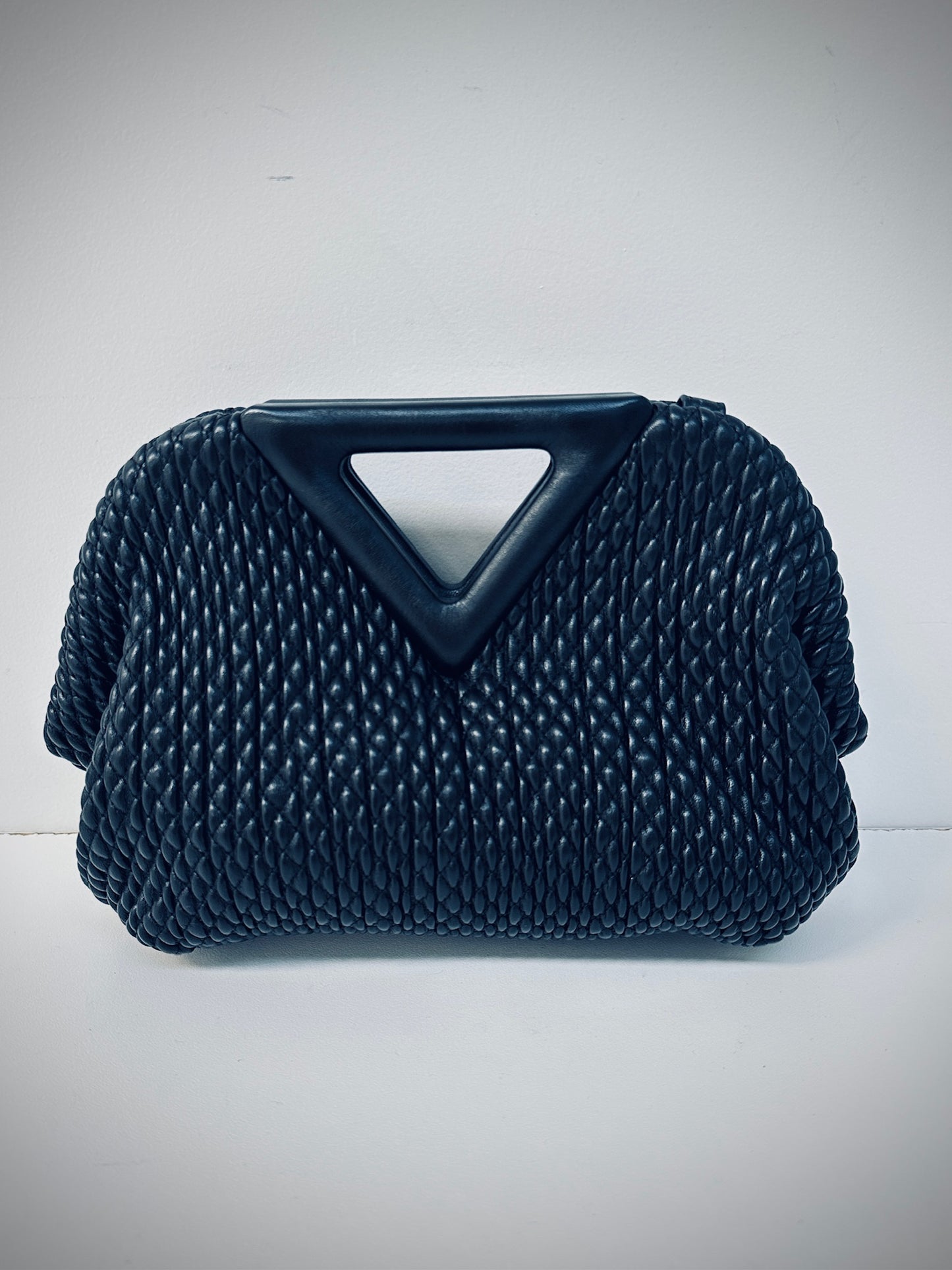 Bottega Veneta black Intrecciato point purse