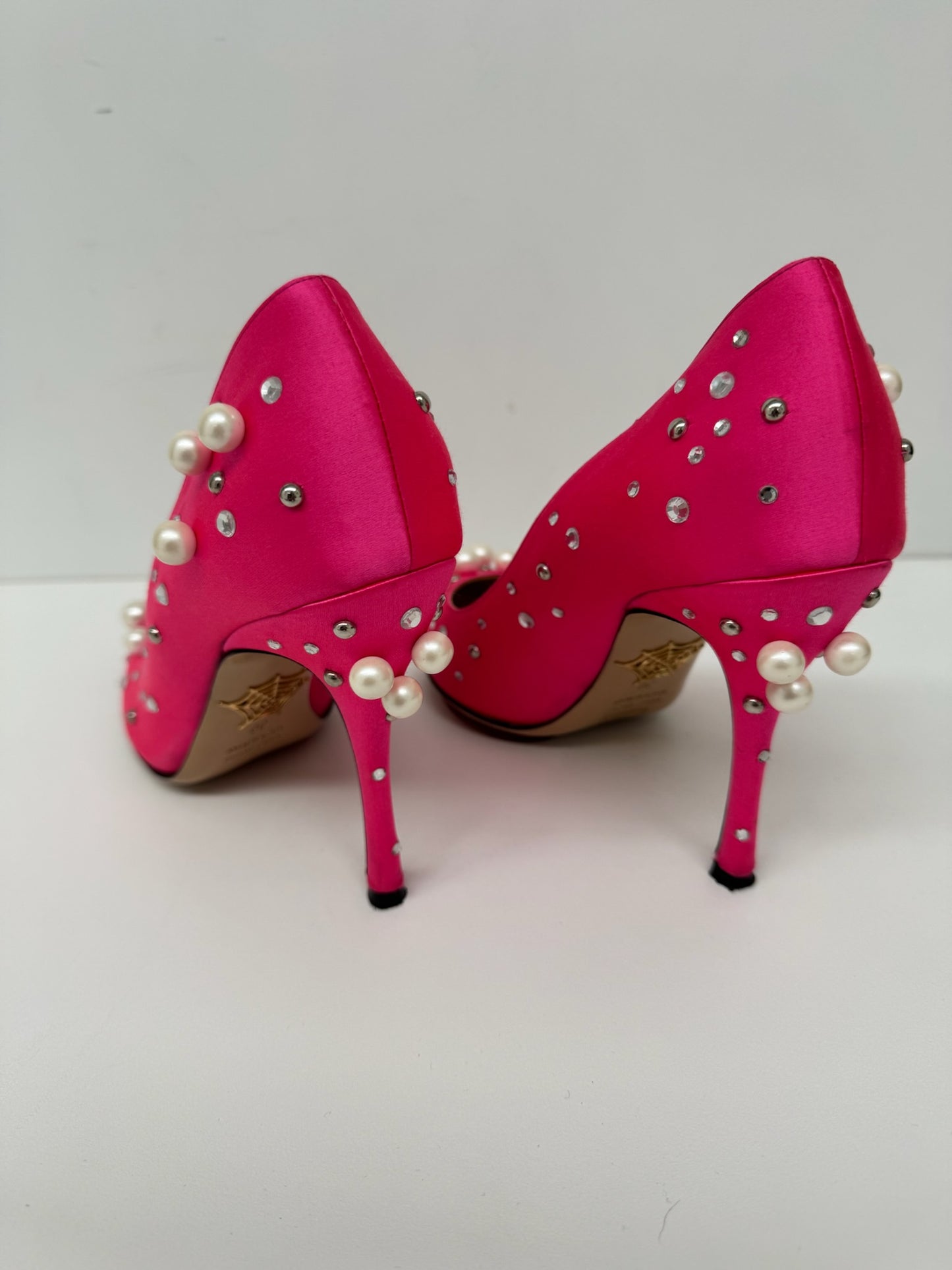 Charlotte Olympia pink satin pearl detail pumps 39