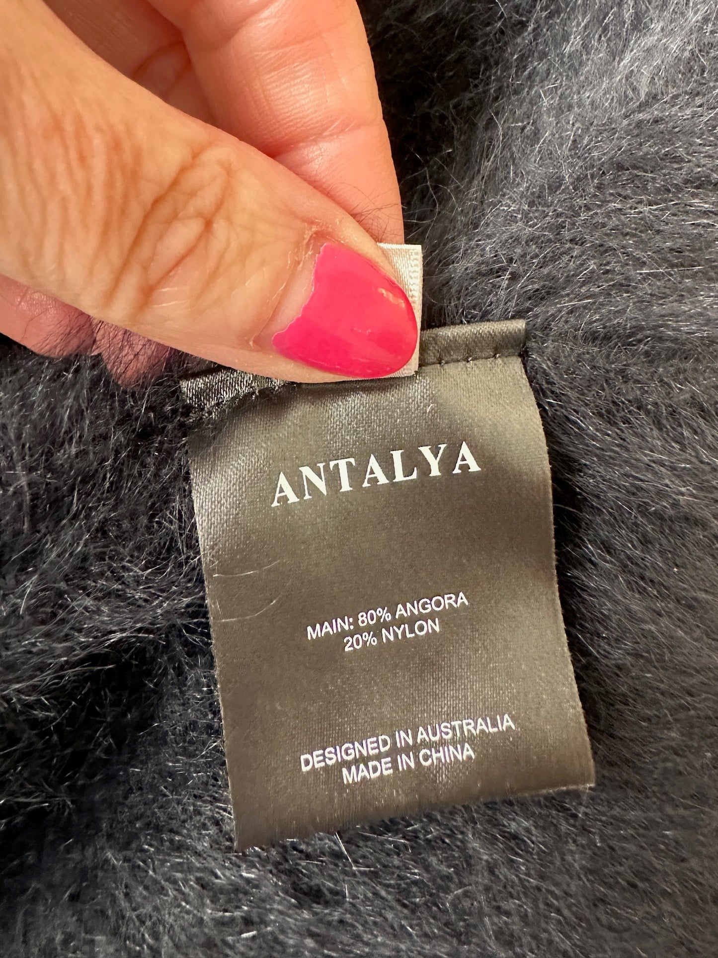 Antalya navy angora cardigan One size