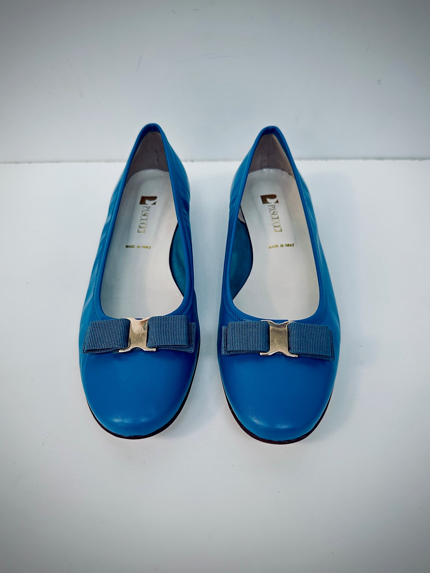 Peacock blue leather Italian made blanket flats 40