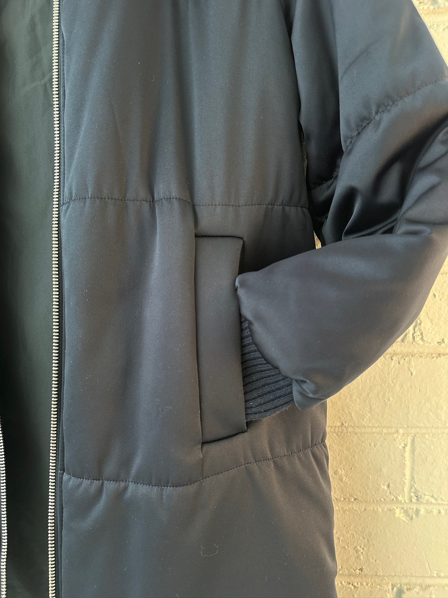 APC navy puffer jacket with hood Sz 36 (8-12)