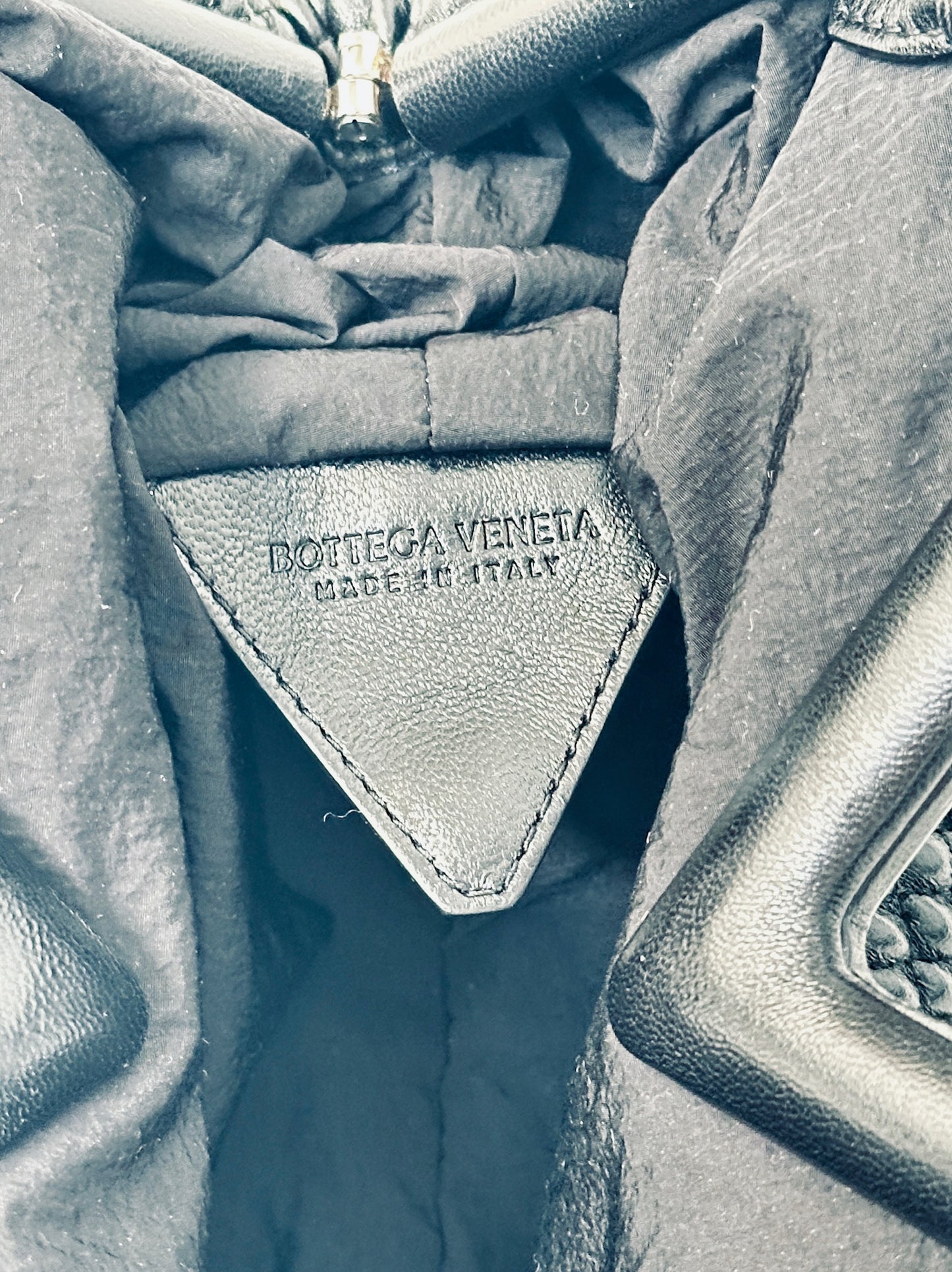 Bottega Veneta black Intrecciato point purse