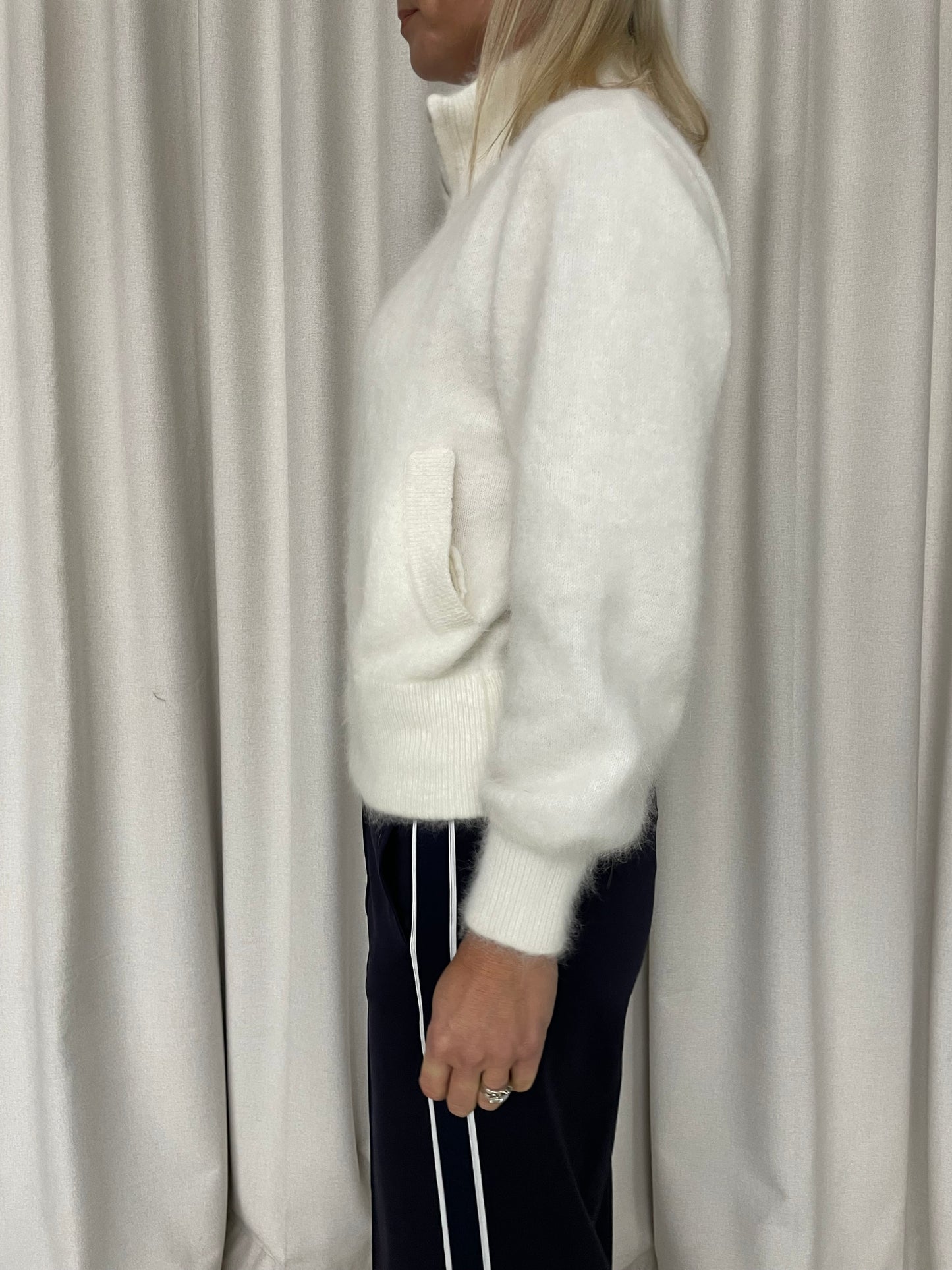 White World of Nomads cashmere angora cardigan XS