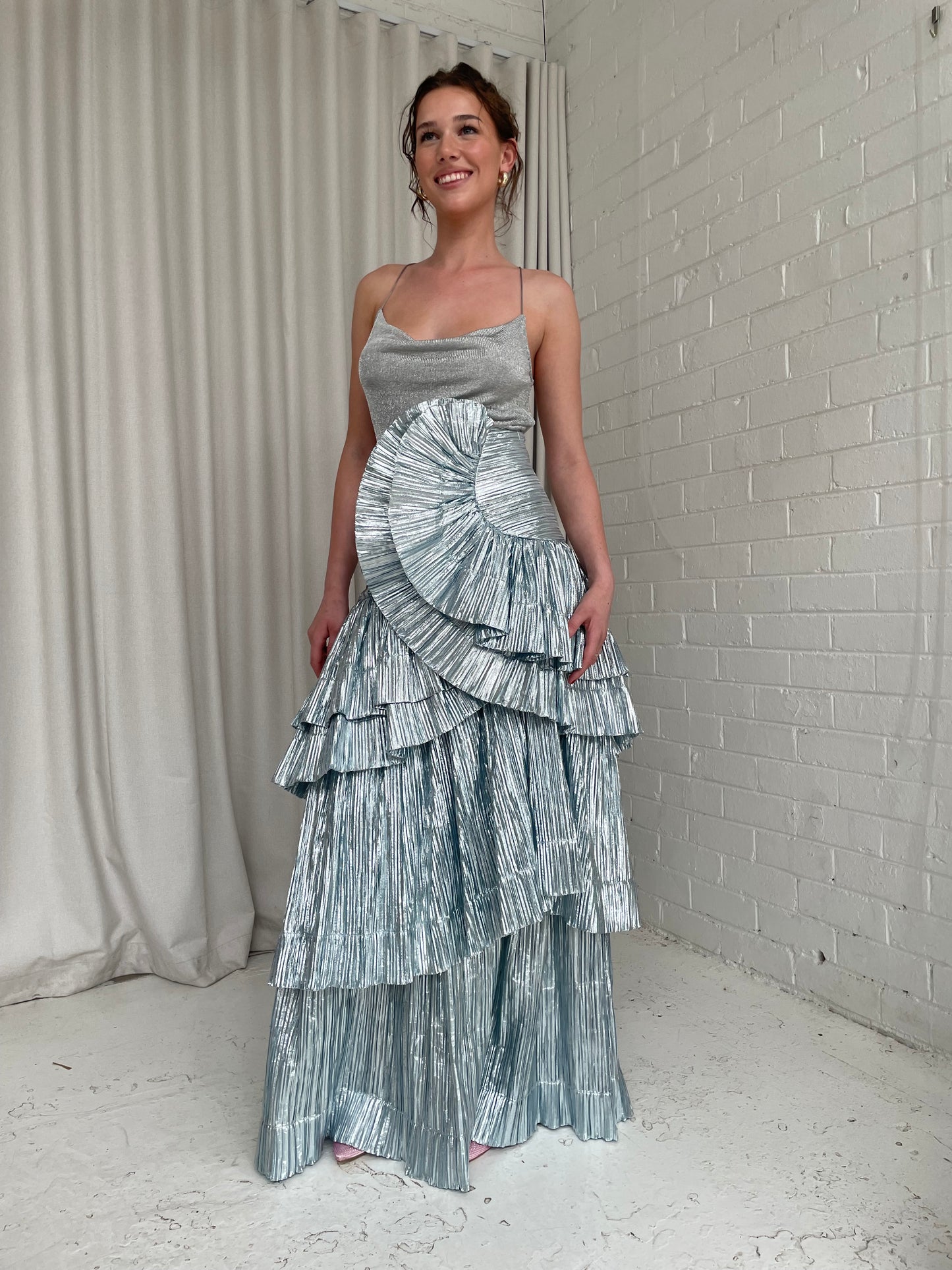 Future Female metallic pleat maxi skirt by Alice McCall Sz 8 NWT