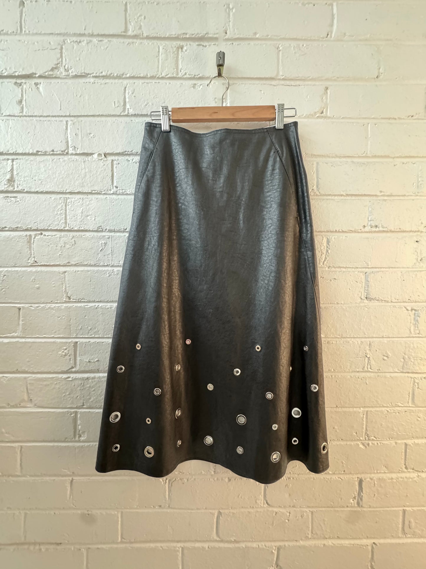 Beatrice faux leather eyelet midi skirt size M