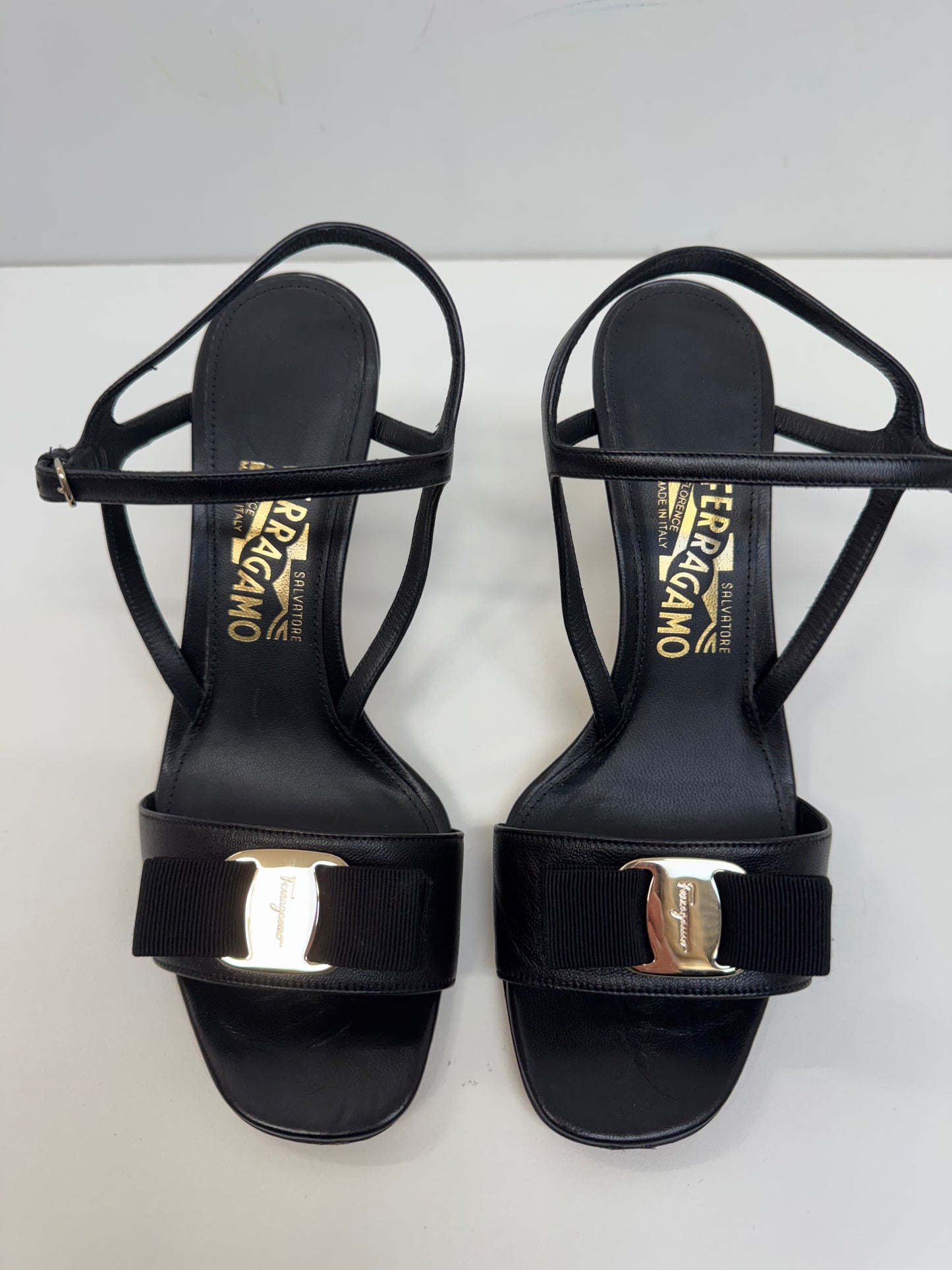 Ferragamo Salvatore Gabriela 85 Sandals in Nappa size 8