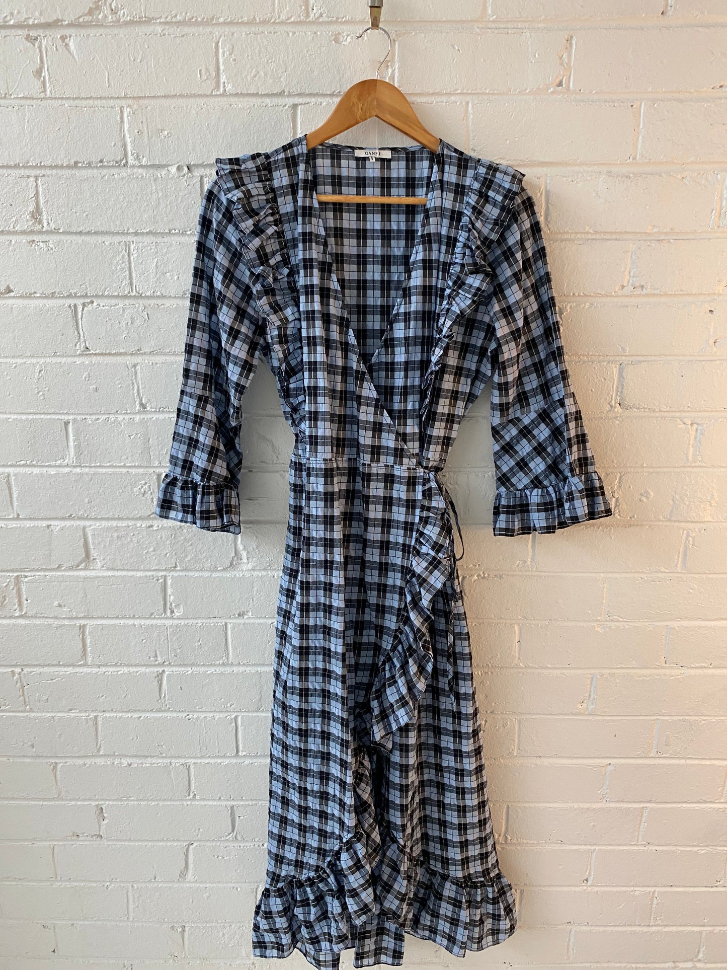 Ganni seersucker wrap midi dress size 40 best for an 8-10