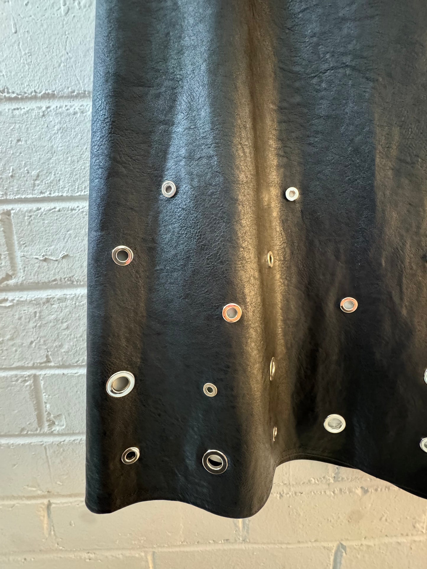 Beatrice faux leather eyelet midi skirt size M
