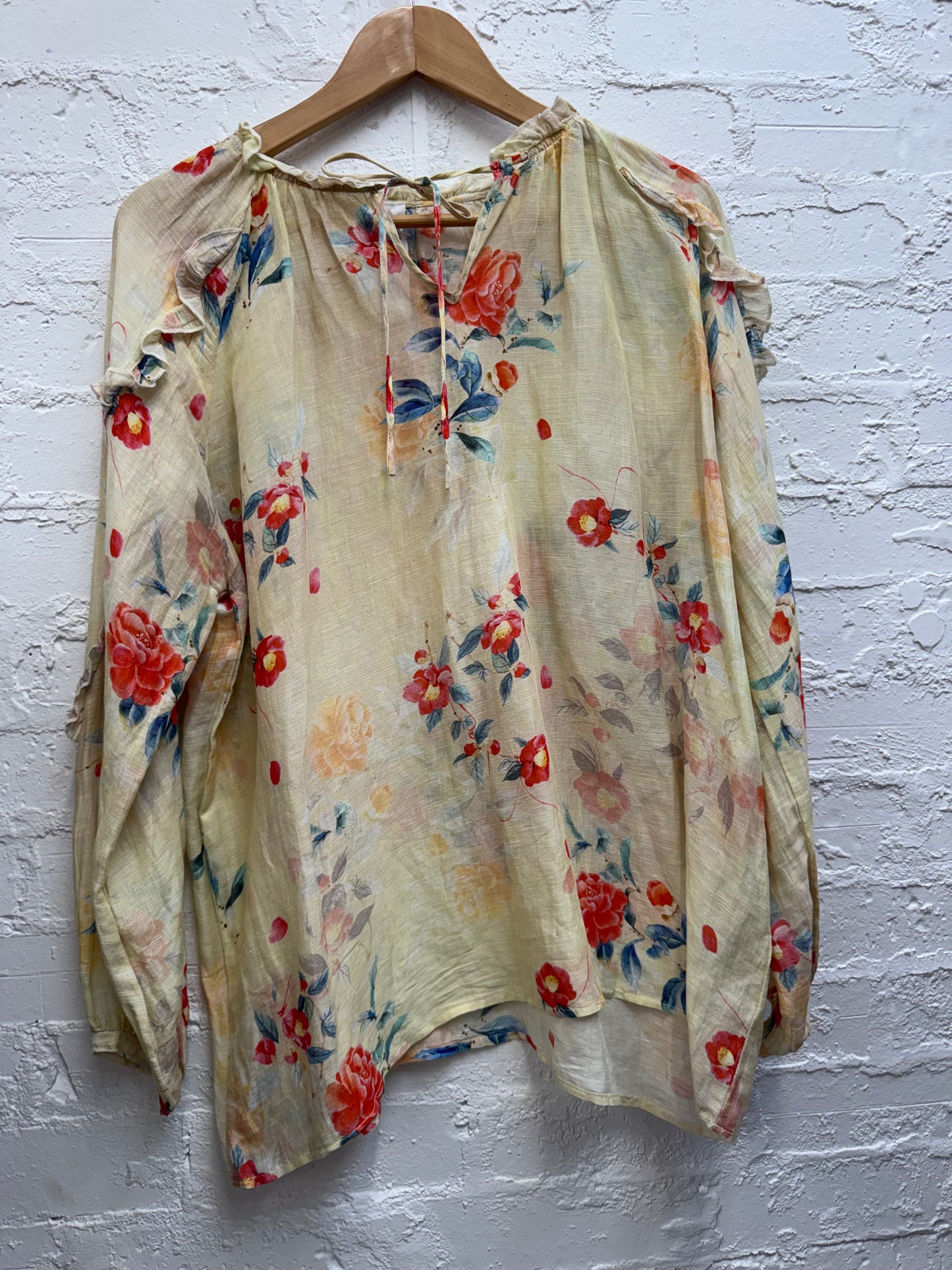 M.A. Dainty linen / silk blend blouse size 10
