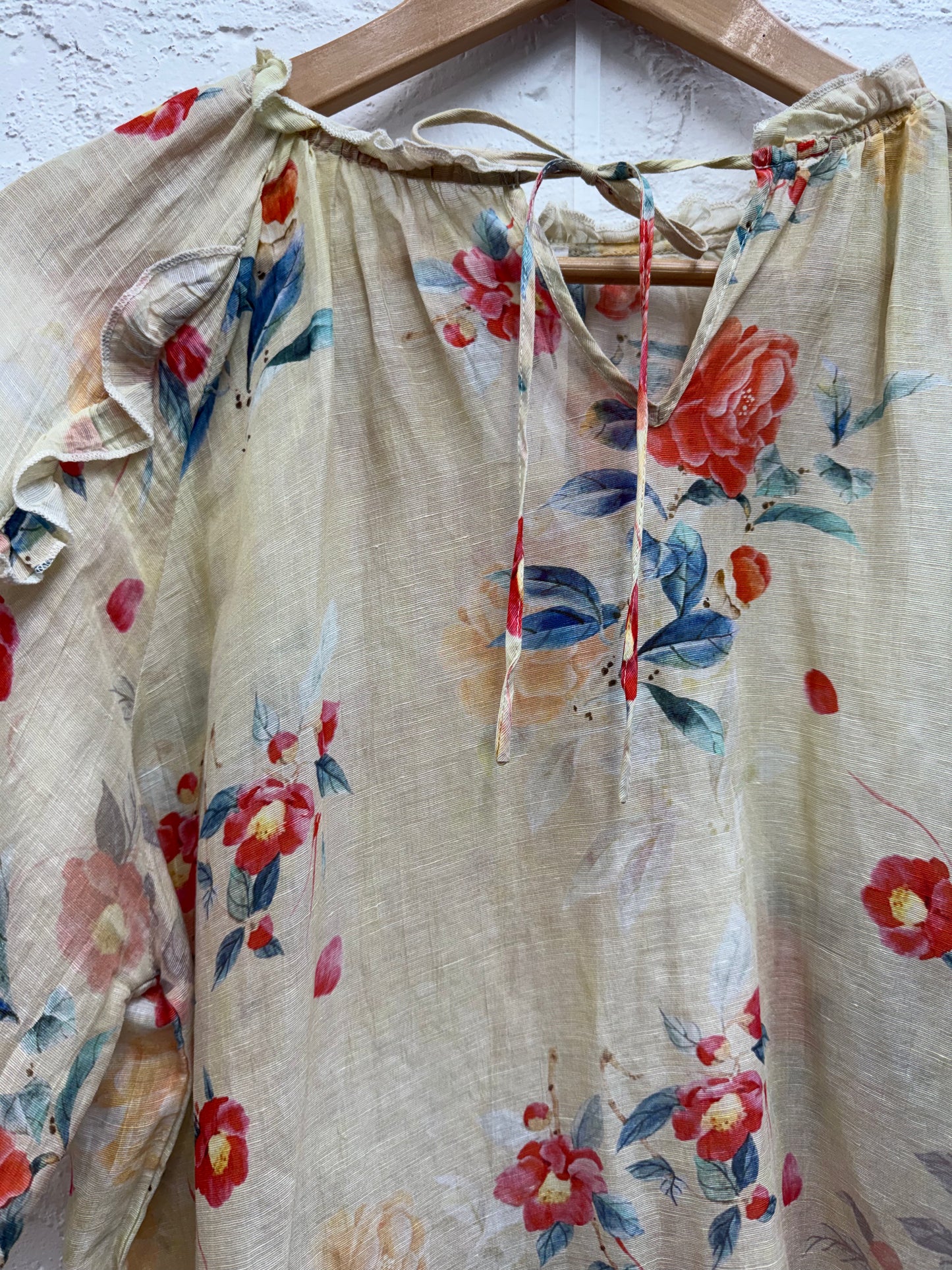 M.A. Dainty linen / silk blend blouse size 10