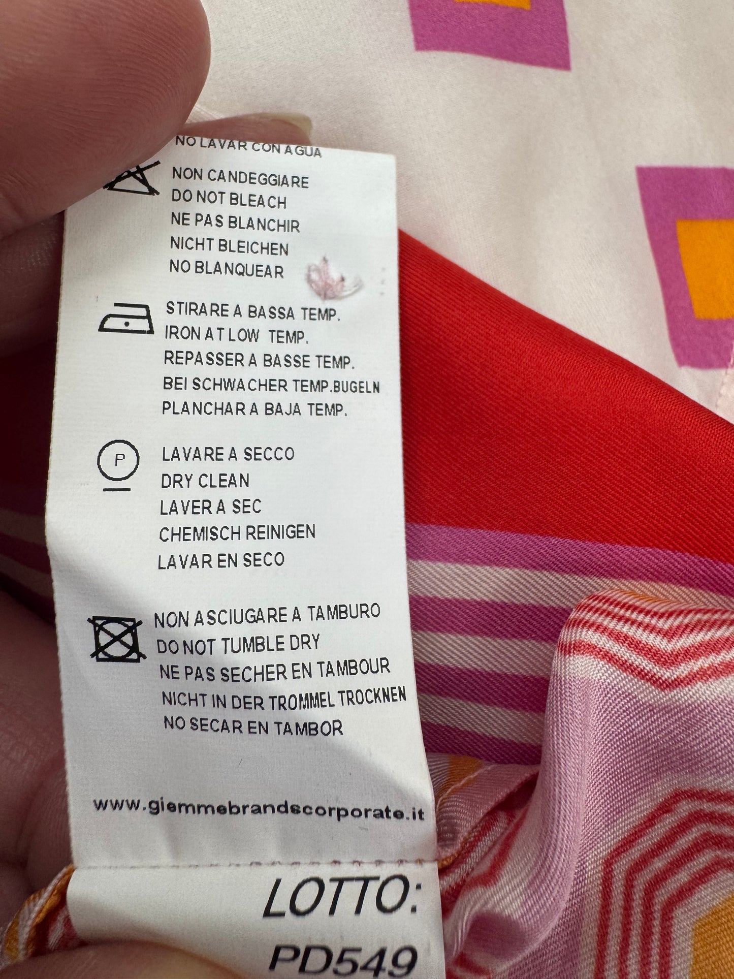 Le Sarte Pettegole silk shirt  size 44 best for a size 10-12