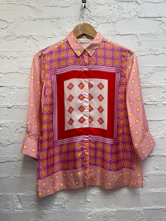 Le Sarte Pettegole silk shirt  size 44 best for a size 10-12