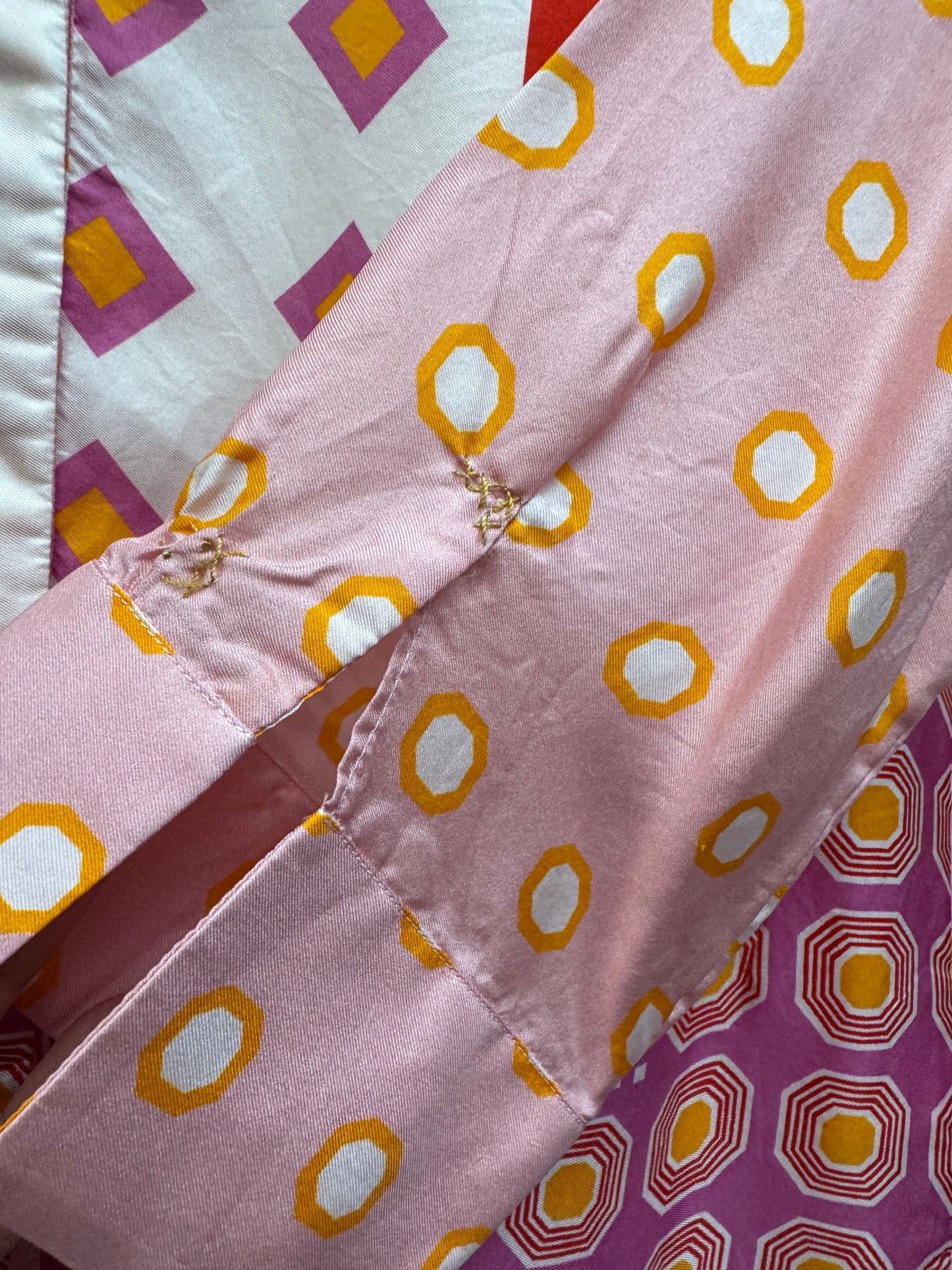Le Sarte Pettegole silk shirt  size 44 best for a size 10-12