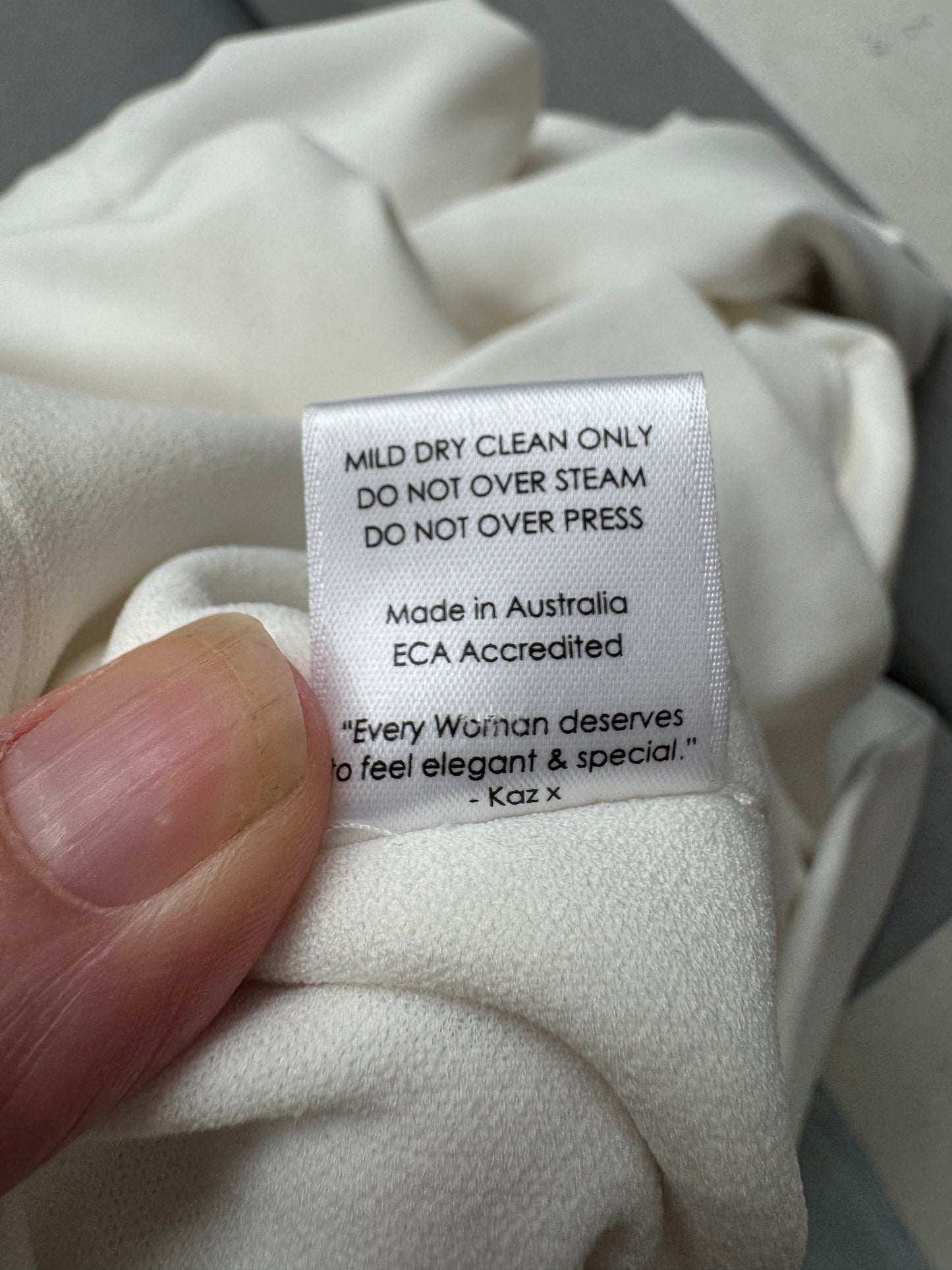 Karen Gee white dress | best for size 10-12