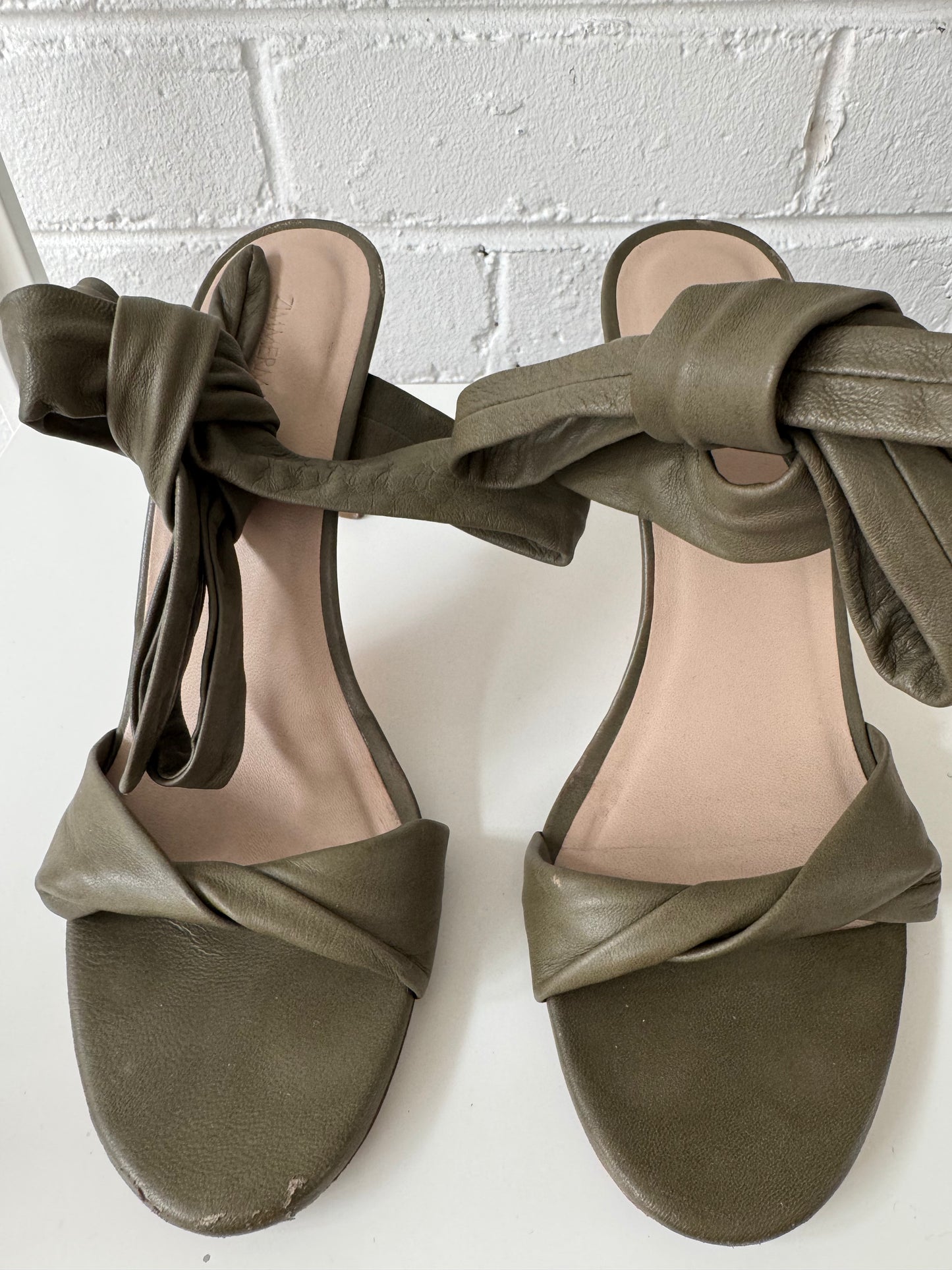 Scanlan Theodore ankle tie olive green heels Fennel | size 41